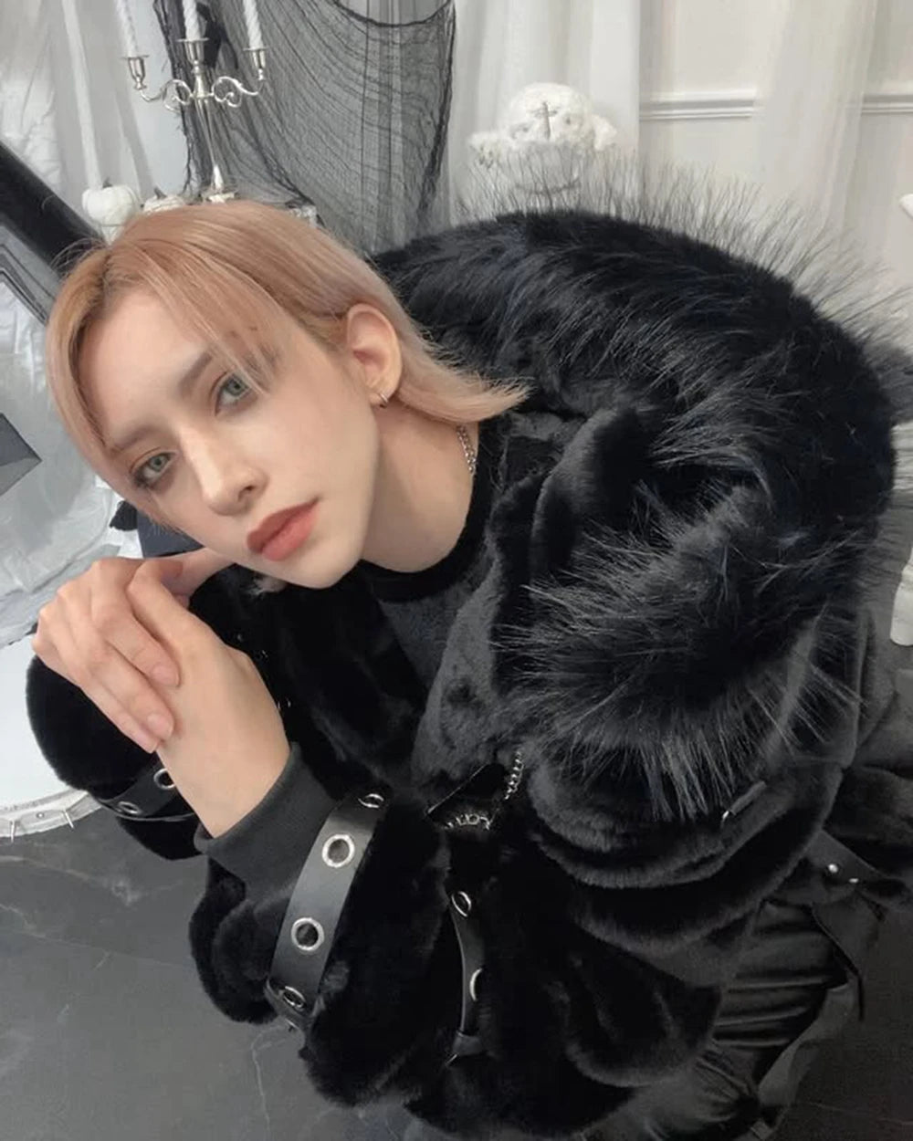 日本製マインシリーズ リベットクロス シープイヤー フード付きジャケット 冬物 新作 ゴスパンク ダークガールズ イミテーションファー プラッシュコート レディース