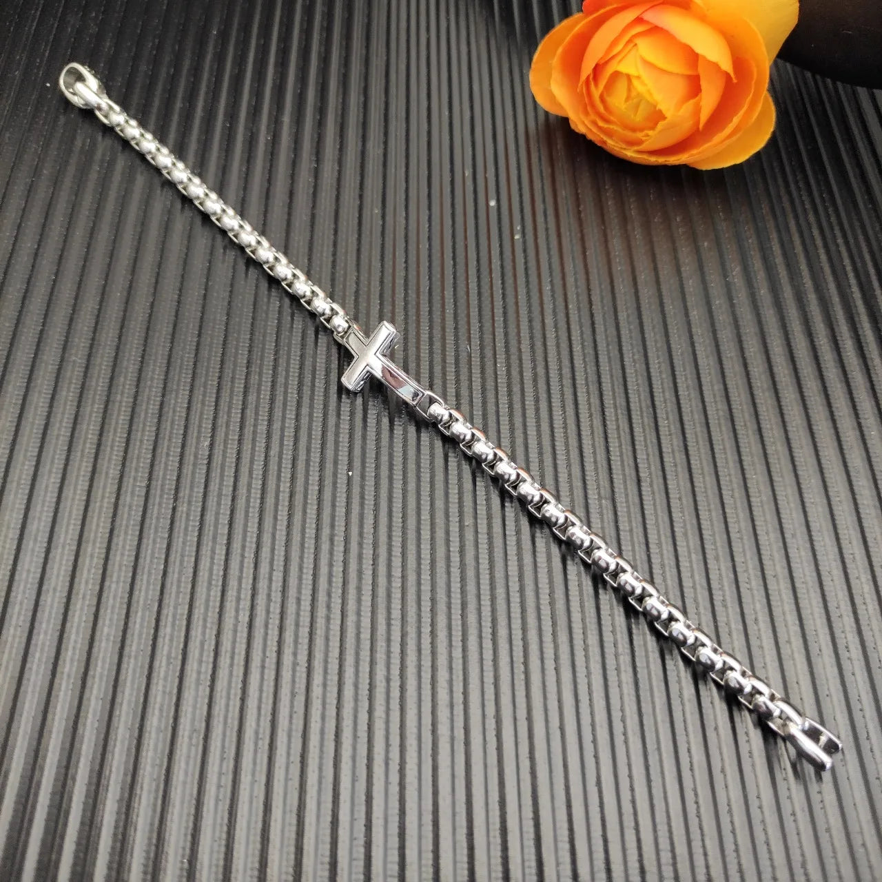 S925スターリングシルバー2025新作5MMボックスチェーンクロスブレスレットニュートラルファッショントレンドレトロシンプル個性ヒップホップ高級ジュエリー