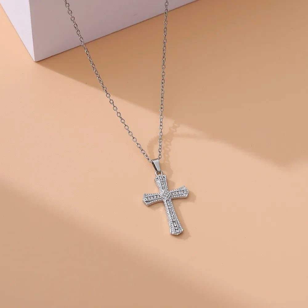 Vintage Cross Pendant Necklace for Men Women Fashion Clavicle Chain Necklace Women Jewelry Charms