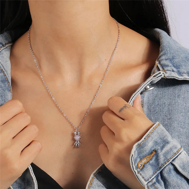 ファッションクロスネックレス レディース メンズ ゴールド シルバーカラー 眩しいクリスタル イエス十字架ネックレス クリスチャンジュエリー 卸売