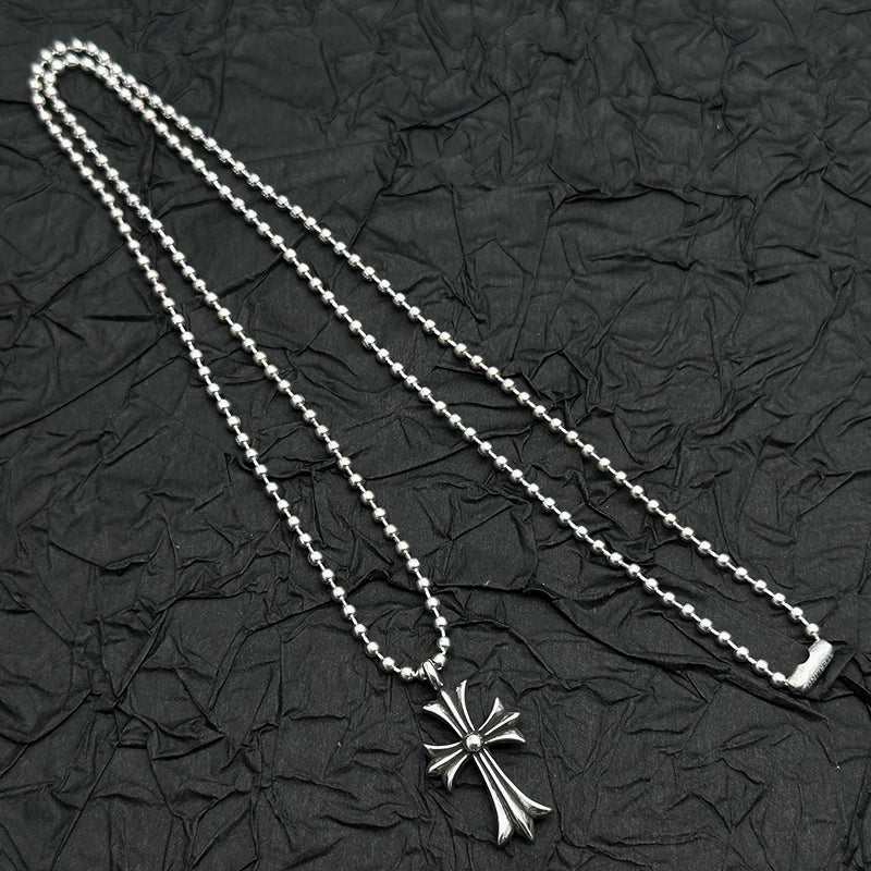 S925スターリングシルバークロスネックレス男性と女性レトロ古いヨーロッパとアメリカのニッチユニークなデザイントレンディでクール