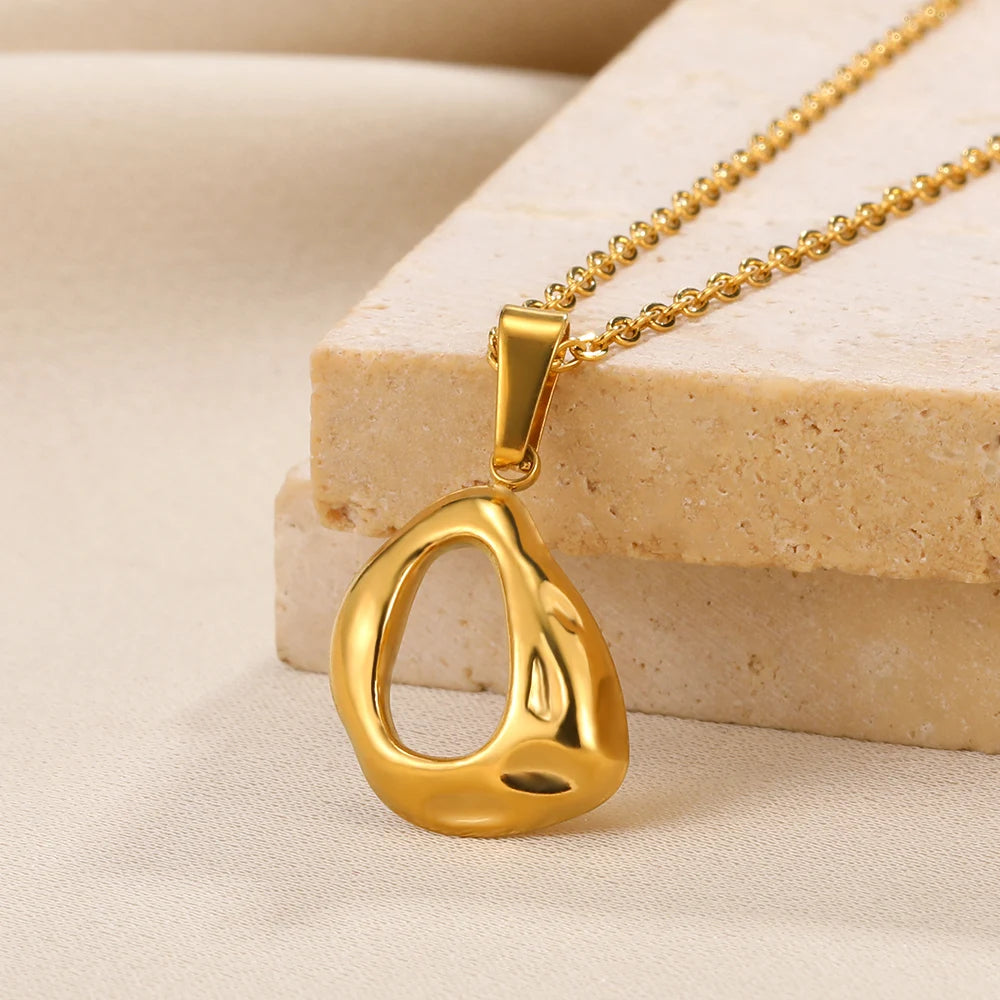 女性用クロスネックレス クラシッククロスカラー ゴールドカラー エジプトナイルアンクチョーカー ステンレススチールチェーン 美しいジュエリーギフト