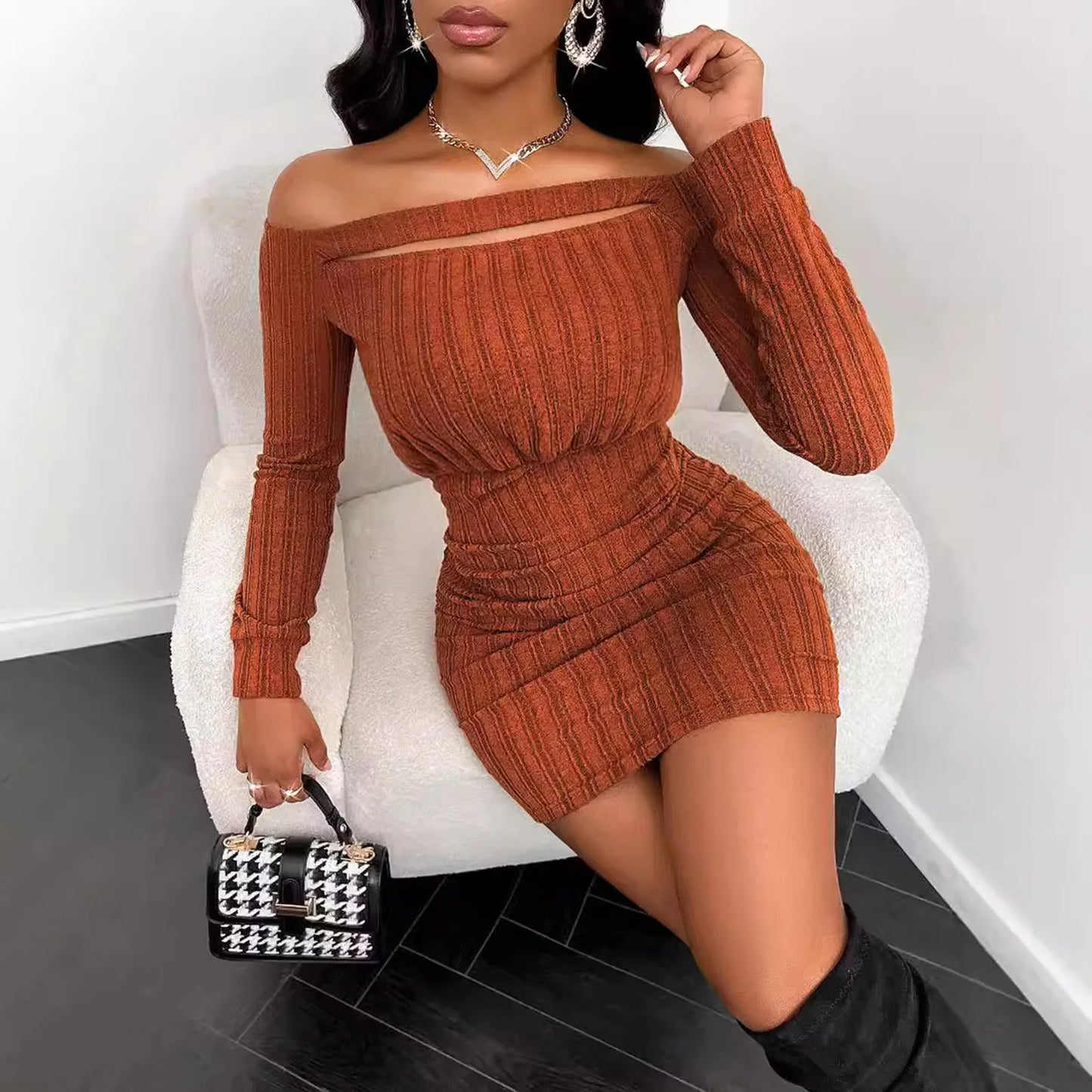 Women's Sexy Off Shoulder Bodycon Mini Dress Solid Color Long Sleeve Ribbed Knit Short Dress Elegant Lady Hip Wrap Party Dresses
