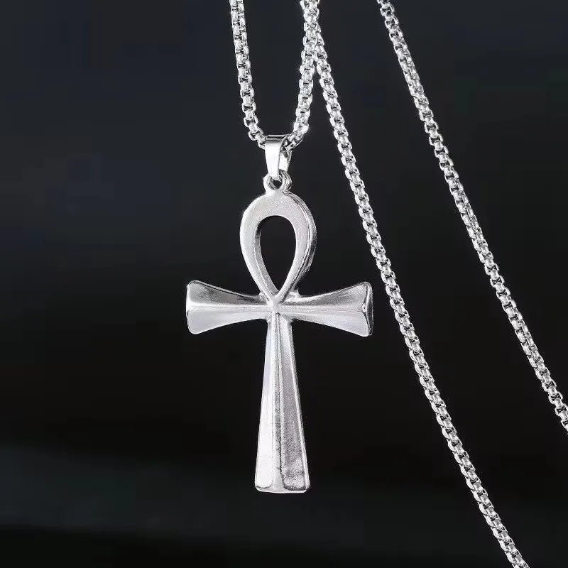 ヨーロッパとアメリカのファッションパーソナリティレトロゴシッククロスネックレス男性と女性ストリートヒップホップトレンドセッター多用途Pe