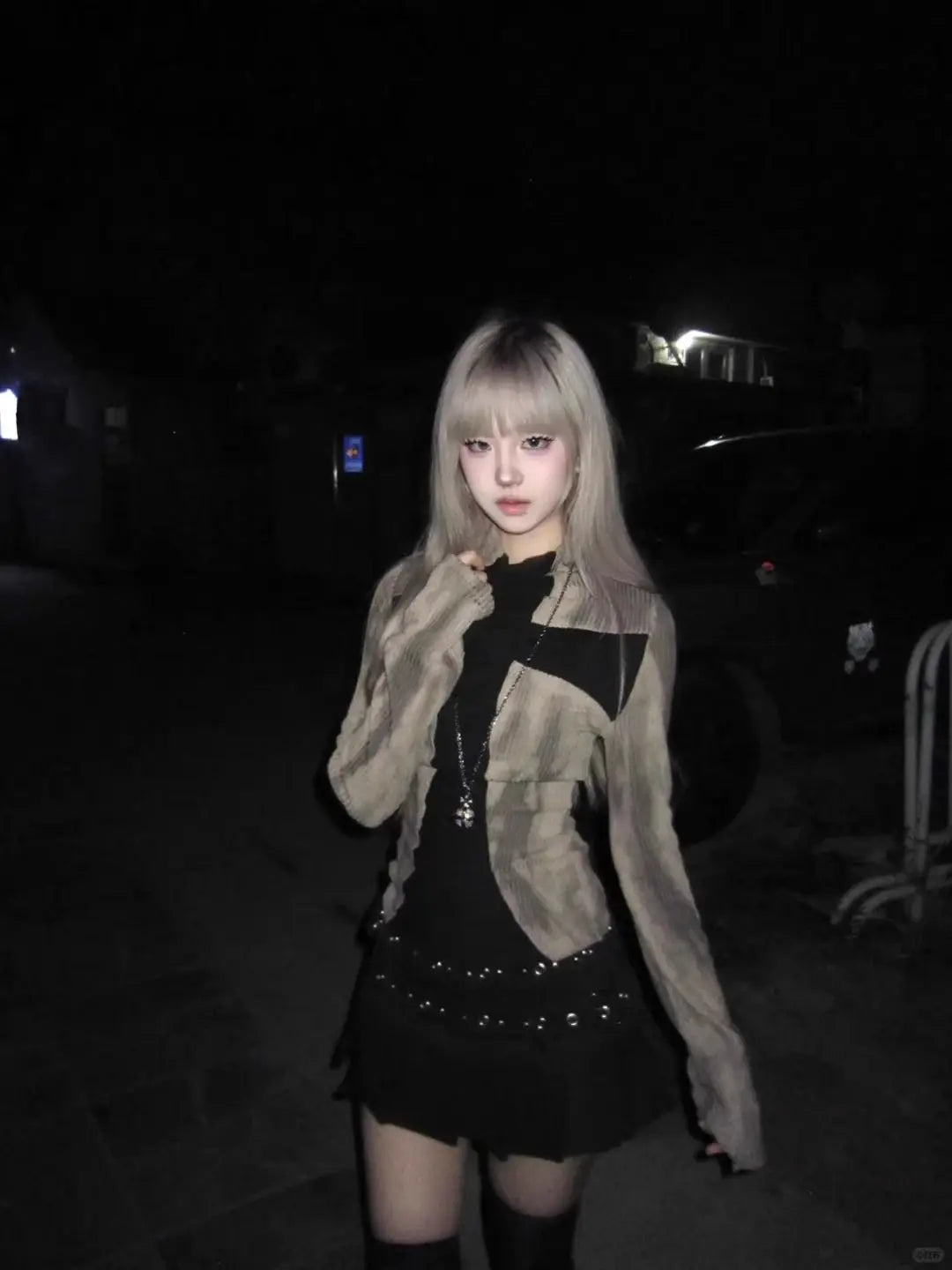 Y2Kサブカルチャークロススリム長袖Tシャツニットローウエストプリーツスカートスモールミレニアルスパイスガールスーツ