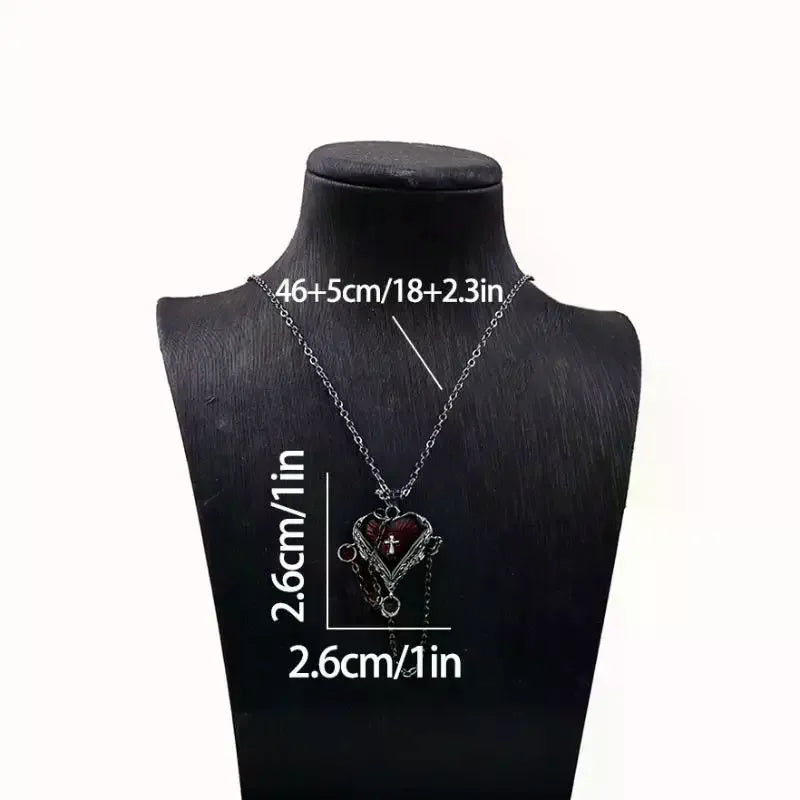 ゴシッククロスハートチェーンネックレス レディース ファッション ペイガン ウィッチクラフト ジュエリー アクセサリー ギフト ペンダント チョーカー