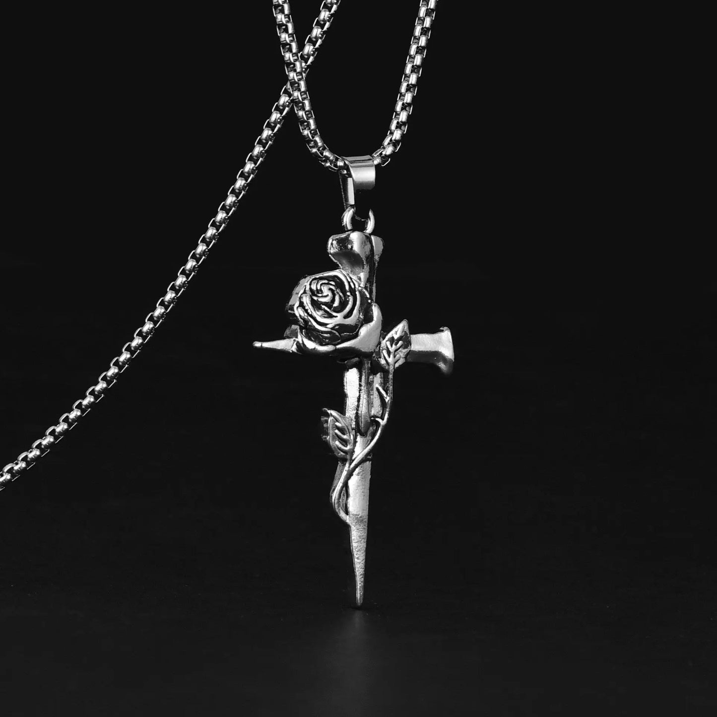 Vintage Rose Flower Cross Personality Trendy Jewelry for Men and Women Long Necklace Hip Hop Couple Alloy Pendant Sweater Chain