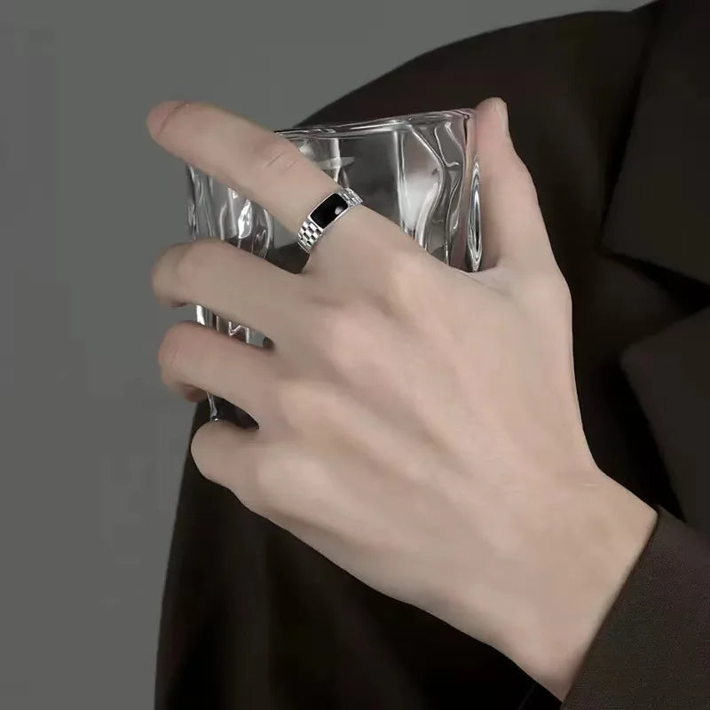 ヴィンテージ シルバー ブラック オニキス リング スクエア 個性的 ヒップホップ パンクスタイル シングルクロスリング パーティー クラブ ファインジュエリー メンズ