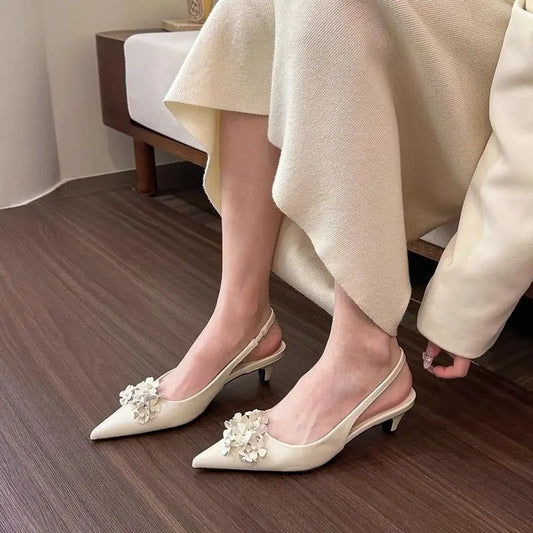 Women Sandals ，Spring Summer 2024 Spring New Pointy Flower Sandals, Fashion Mid-heel Back Empty Women's Single Shoes, Shoes