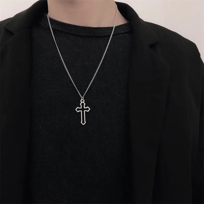 新しいクロスペンダントネックレスパンクパーソナリティヒップホップシンプルメンズとレディースレトロネックレス