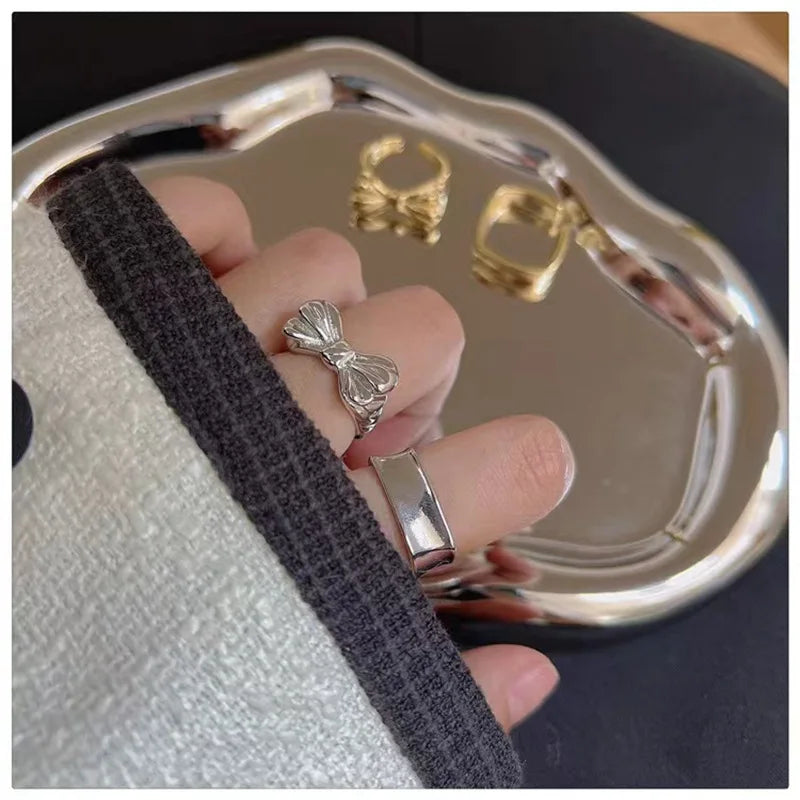 ヴィンテージ シルバーメッキ クロスリングセット レディース ゴシック パンク スチームパンク バタフライリングセット パーティー ファッション ジュエラー