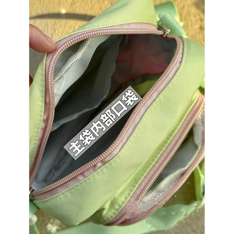 HAEX かわいいレディースイタバッグ ファッション パッチワーク ナイロン DIY バッジ クロスボディ ショルダーバッグ 原宿 カジュアル サブカルチャー ボルソ ムジェール