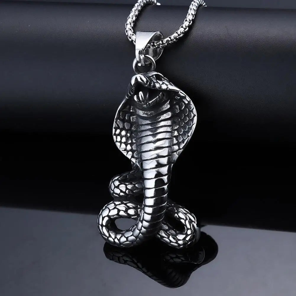 ヒップホップクロスペンダントネックレスユニークなデザインのスチールゴスネックレスファッションジュエリーギフト女性男性