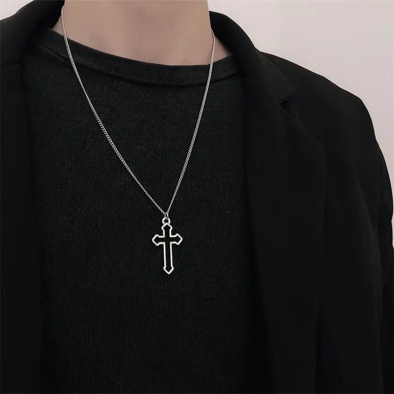 新しいクロスペンダントネックレスパンクパーソナリティヒップホップシンプルメンズとレディースレトロネックレス