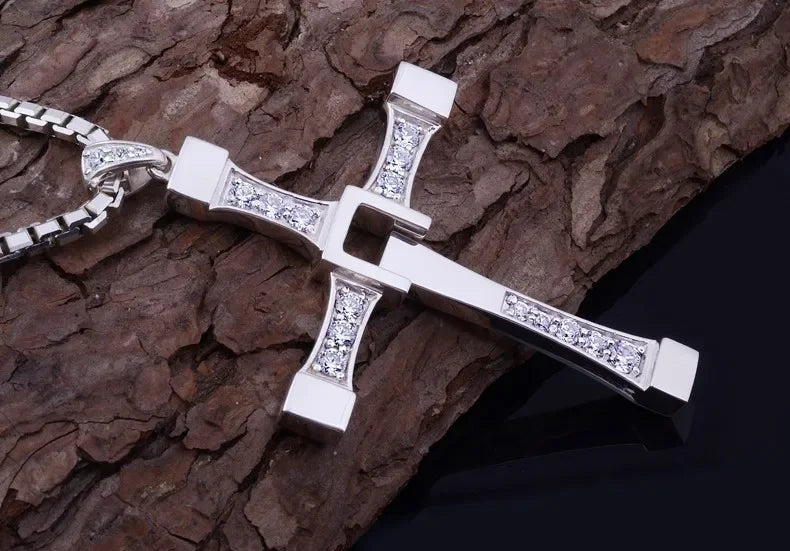 男性用クロスネックレス ワイルド・スピード7 ハードガス俳優 ドミニク・トレット JN5655