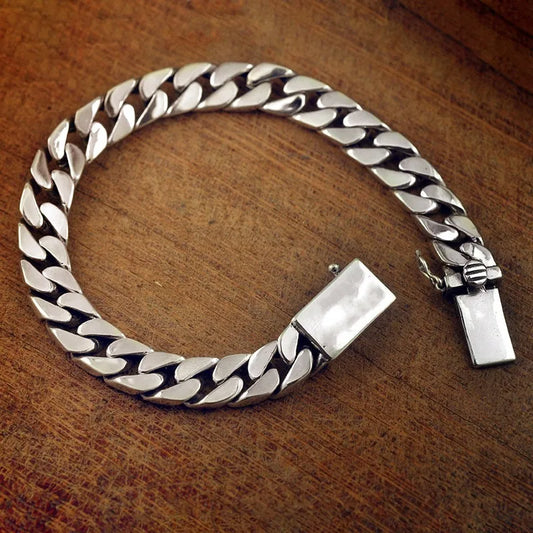 シルバーメッキの高品質ファッションマイアミキューバンチェーンブレスレットメンズトレンドチャームブレスレットカジュアルビジネスパーティージュエリーギフト