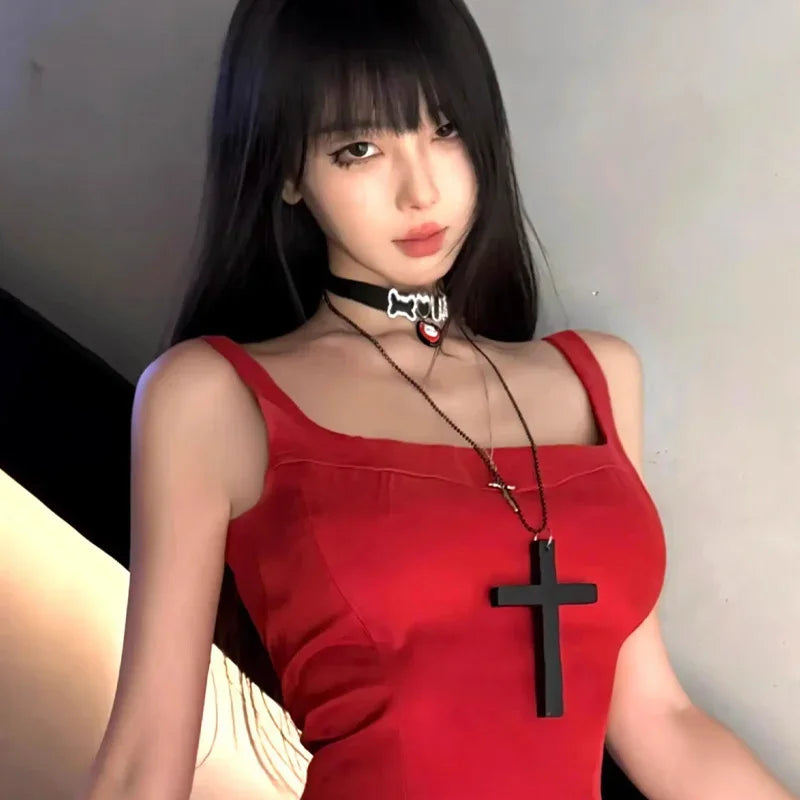 2025年新作　クールパンクゴシックウッドクロスペンダントネックレス　レディース　メンズ　ヴィンテージ　ブラック　ホワイト　ヒップホップ　Y2Kネックレス　パーティージュエリーギフト