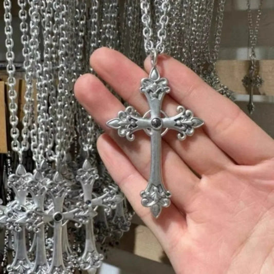 ファッションパーソナリティゴシックアンティークシルバークロスネックレス男女兼用ストリートヒップホップヴィンテージローズフラワーペンダントチョーカー