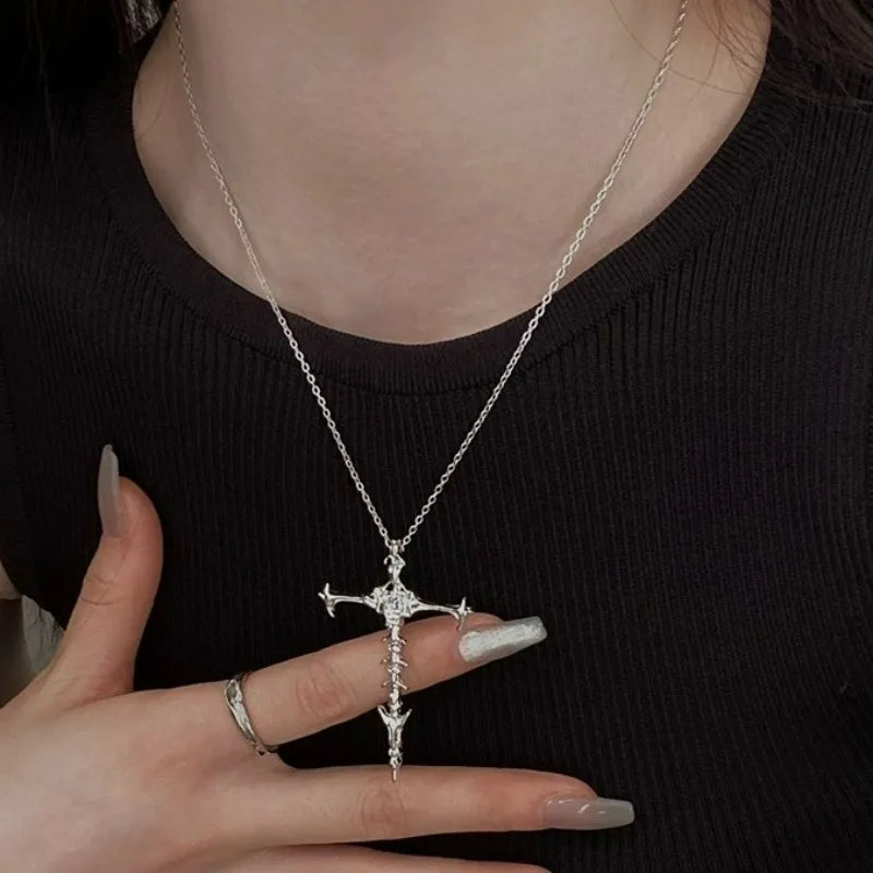 1/2Pcs Unisex Cross Pendant Necklace for Men Women Punk Silver Black Hip Hop Gothic Punk Long Pendant Necklace Jewelry Accessory
