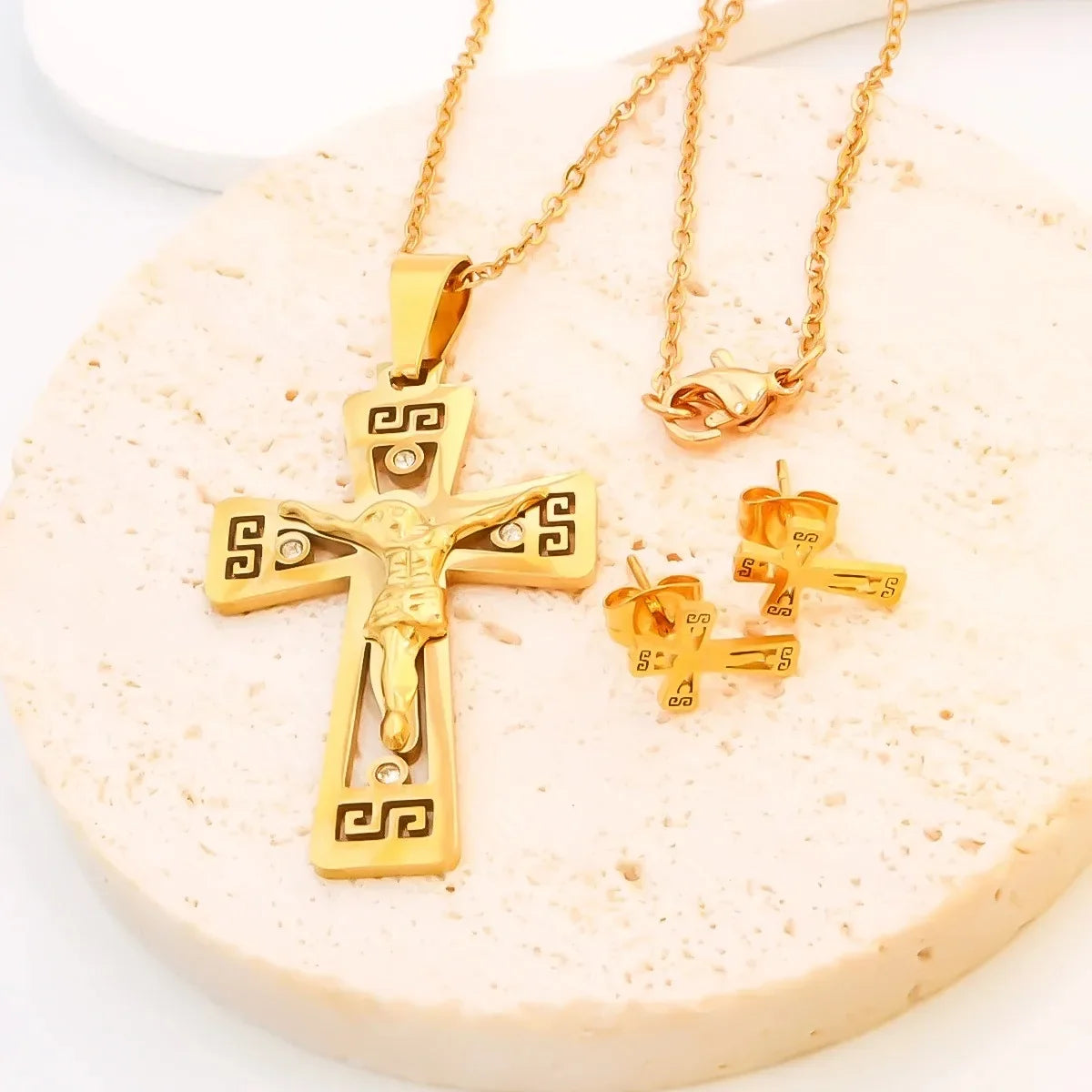 宗教的なイエス十字架ネックレス、メンズファッションゴールドカラークロスペンダント、チェーンネックレスジュエリーギフト付き