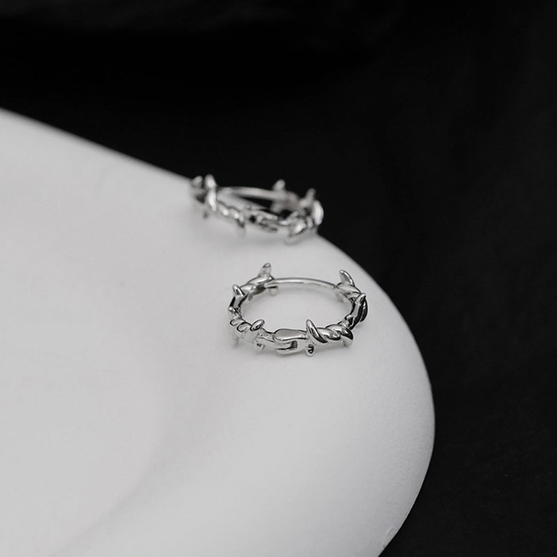 ゴシックシルバーカラーソーンズフープイヤリングレディースメンズティーンズパンクファッショントレンディパーティージュエリー美的アクセサリー Ушные Гвозди
