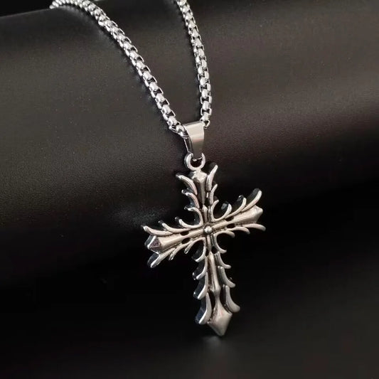 ゴシックソーンクロスネックレス パーソナライズされたヴィンテージハイストリートヒップホップペンダント メンズとレディースギフトアクセサリー