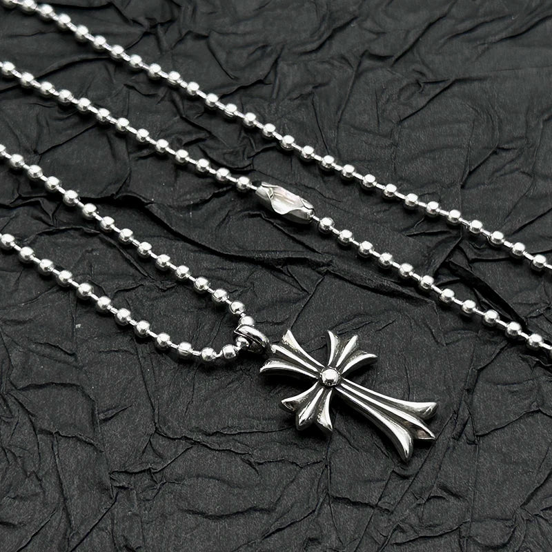 S925スターリングシルバークロスネックレス男性と女性レトロ古いヨーロッパとアメリカのニッチユニークなデザイントレンディでクール