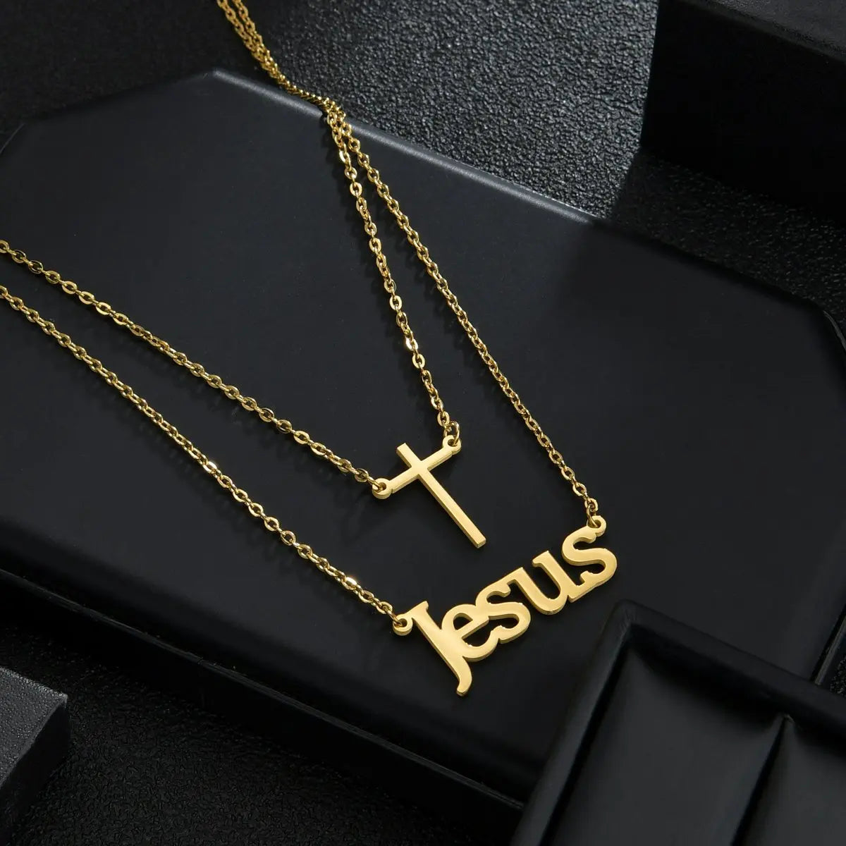 クロスシェイプネックレス カスタムネームペンダント レディース ステンレススチール パーソナライズネームプレート 誕生日ジュエリーギフト アクセサリー