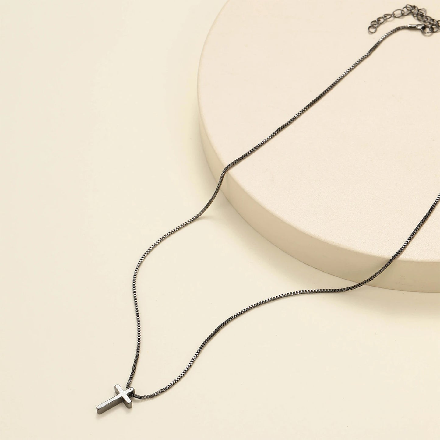 個性的なクロスネックレス メンズ チェーン 首にかける ステンレススチールネックレス メンズ レディース アクセサリー ファッション ジュエリー