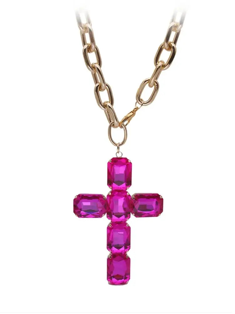 ファッショナブルで誇張された大きなガラスのクロスネックレスペンダント、豪華なクリスマスギフトジュエリー