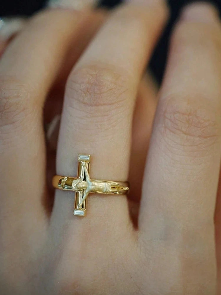 925スターリングシルバーのパーソナライズされたイエス十字架の高度なリング、女性用ウェディングパーティー、日常生活のための高級高品質ファインジュエリー