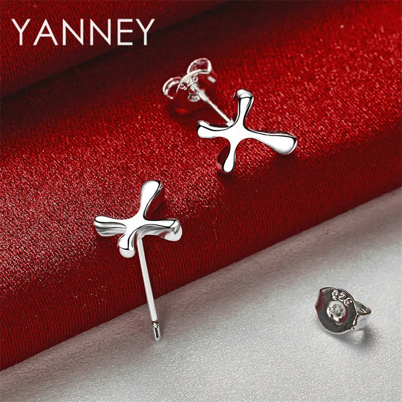 高級925スターリングシルバーの絶妙なクロスイヤリング（レディース）、スタイリッシュなパーティーアクセサリー、ウェディングジュエリー