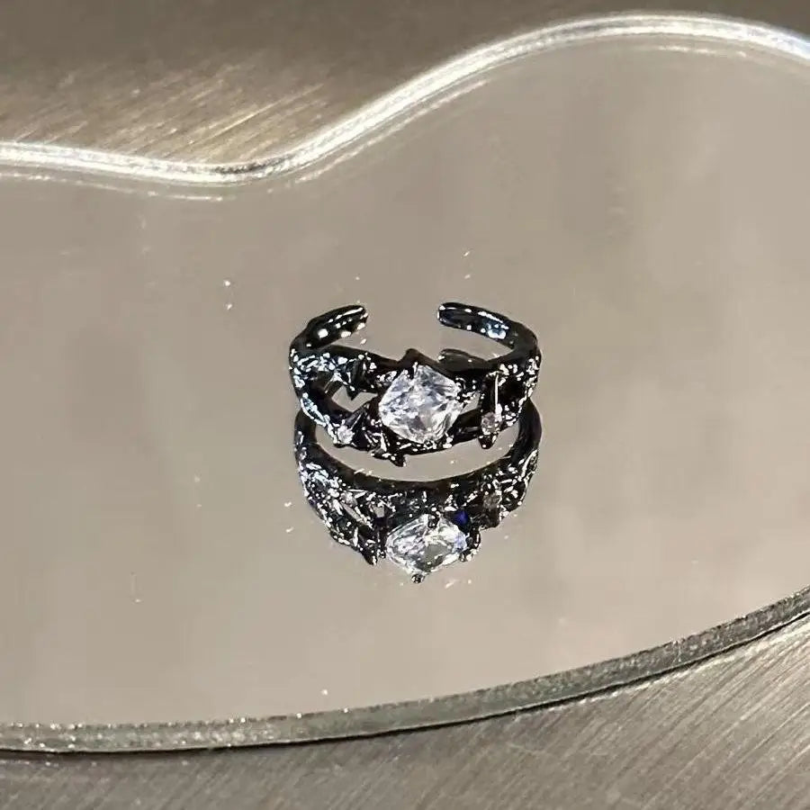 WANZHI 1/2PCS ゴシック ブラック クロス オープンリング レディース メンズ 絶妙なインビュー ダイヤモンドリング ファッション ジュエリー アクセサリー ギフト