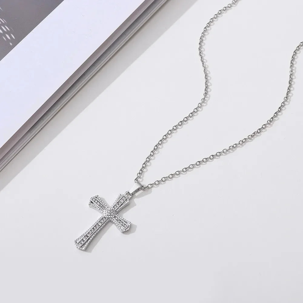 Vintage Cross Pendant Necklace for Men Women Fashion Clavicle Chain Necklace Women Jewelry Charms