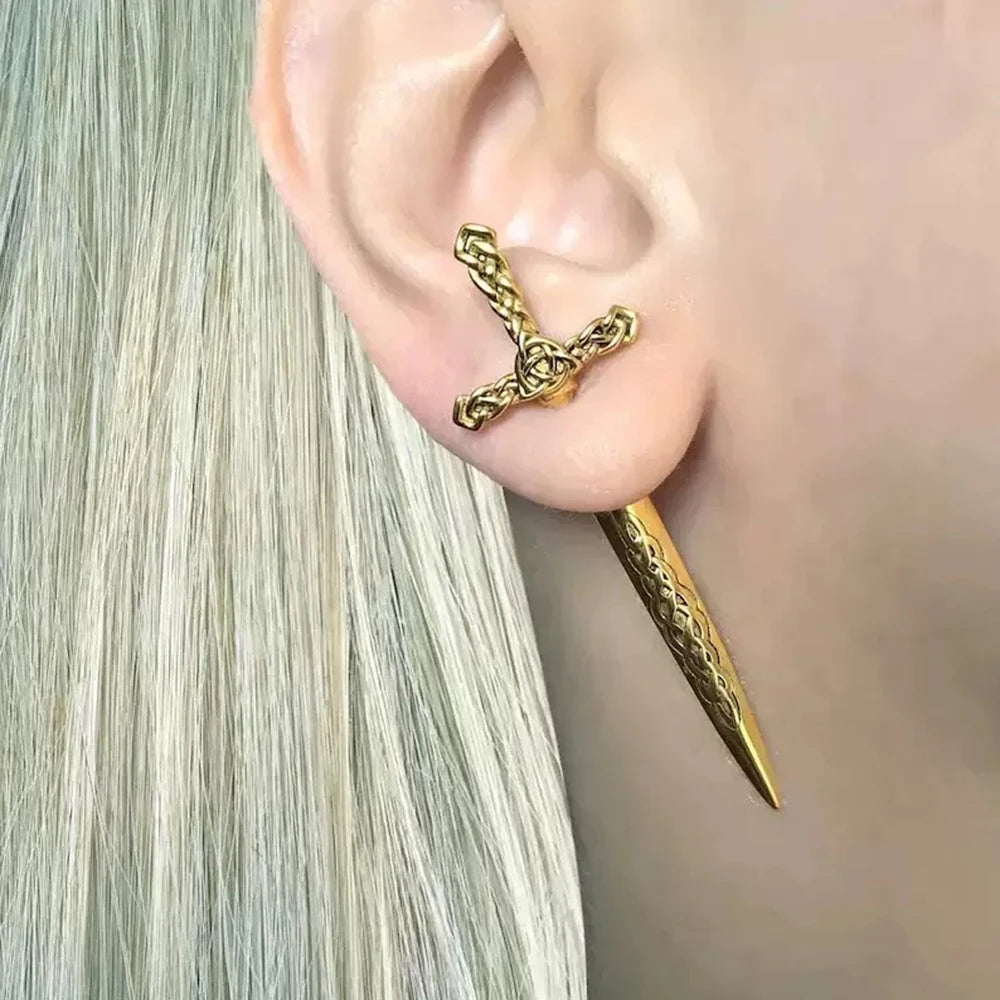 レトロゴスクロスロングソードレディースメンズダングルイヤリングラグジュアリー絶妙なダガーメタルピアスイヤースタッドジュエリーアクセサリーギフト