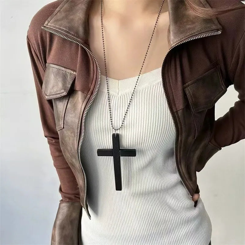 クールなパンクゴシックウッドクロスペンダントネックレス スパイシーガールズ 個性的 ヴィンテージ ヒップホップ メンズ レディース Y2K ネックレス パーティー ジュエリー ギフト